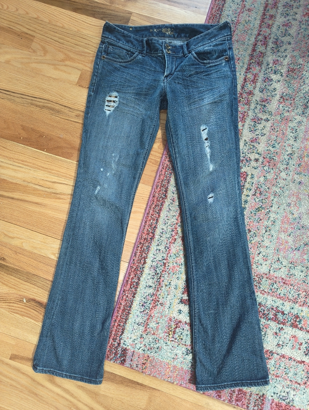 Express Low Rise Bootcut Jeans - Picture 6 of 9